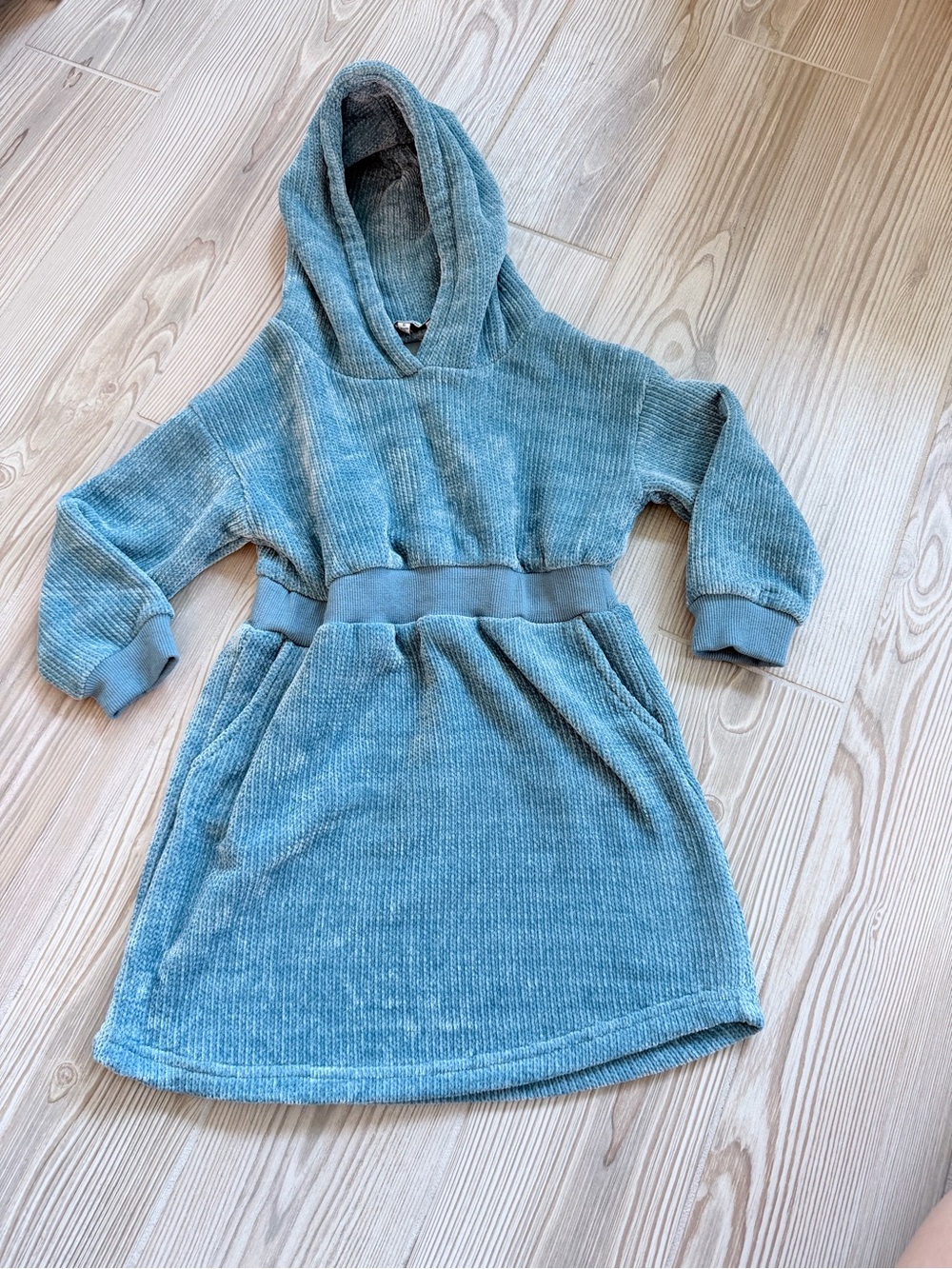 NOVA Kids Blue Chenille Hoodie Dress Size 6 Long Sleeve Pocket Dress